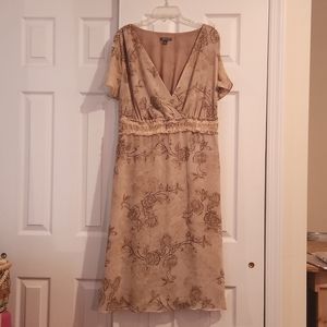Tan Short Sleeve Floral Dress